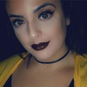 Meet your Posher, Aleah